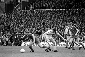 Images Dated 26th April 1980: English Division 1 Football. Crystal Palace 0 v. Liverpool 0. April 1980 LF03-06-072