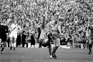 Images Dated 26th April 1980: English Division 1 Football. Crystal Palace 0 v. Liverpool 0. April 1980 LF03-06-059