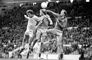Images Dated 18th December 1982: English League Division One match at Maine Road Manchester City 1 v Brighton