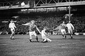 Images Dated 28th December 1980: English League Division One match Nottingham Forest v. Aston Villa. Action from the match