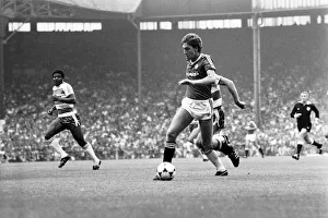 English League Division One match at Old Trafford Manchester United 3 v Queens Park English League Division One match at Old Trafford Manchester United 3 v Queens Park