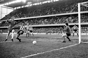 English League Division One match at Stamford Bridge Chelsea 1 v Sheffield United 1 English League Division One match at Stamford Bridge Chelsea 1 v Sheffield United 1