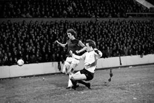 Images Dated 19th February 1975: English League Division One match at Upton Park West Ham United 0 v Liverpool 0