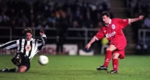 Images Dated 23rd December 1996: English Premier League match at St James Park. Newcastle United 1 v Liverpool 1