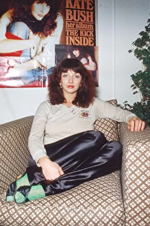 Images Dated 1st August 1980: English singer songwriter Kate Bush. August 1980