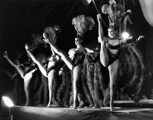 Entertainment: Dance: Chorus girls: British girls in Magic Italian Circus in Mexico Entertainment: Dance: Chorus girls: British girls in Magic Italian Circus in Mexico