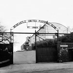 Football Stadium Gallery: The entrance gate at Newcastle Uniteds ground, St Jamess Park