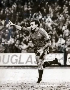 EQI ABERDEEN IN EUROPE WILLIE MILLER CELEBRATES SCORING GOAL IN EUROPEAN CUP ABERDEEN EQI ABERDEEN IN EUROPE WILLIE MILLER CELEBRATES SCORING GOAL IN EUROPEAN CUP ABERDEEN
