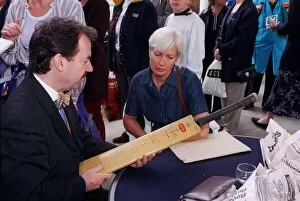 Images Dated 16th October 1998: Eric Knowles Antiques Expert October 98 Looking at a cricket bat on The Antiques
