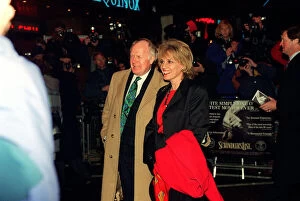 Images Dated 15th February 1994: Esther Rantzen TV Presenter 1994 at the film premiere of Schindlers List