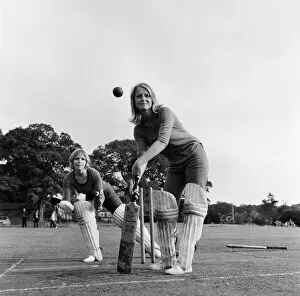 00889 Collection: Eston Ladies cricket. 1972