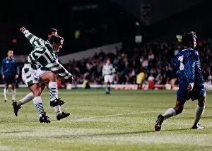 Images Dated 28th September 1995: European Cup Winners Cup First Round Second Leg match September 1995 Celtic 4 v
