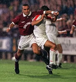 Images Dated 22nd August 1996: European Cup Winners Cup Preliminary Qualifier Second Leg at Tynecastle August 1996