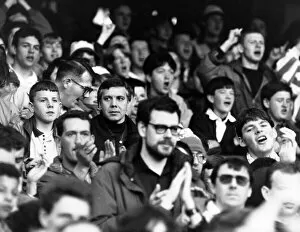 Images Dated 4th May 1991: Everton 1-0 Luton, League match at Goodison Park, Saturday 4th May 1991