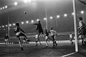 Images Dated 9th March 1971: Everton 1- 1 Panathinaikos F.C. European Cup 3rd round 1st leg match held at Goodison