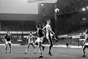 Images Dated 1st December 1984: Everton 1 v. Sheffield Wednesday 1. December 1984 MF18-18-009