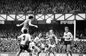 Images Dated 23rd March 1985: Everton v. Arsenal. March 1985 MF20-13 The final score was a two nil victory to