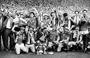 Everton v Manchester United 1985 FA Cup Final 1985 Manchester United show off Everton v Manchester United 1985 FA Cup Final 1985 Manchester United show off