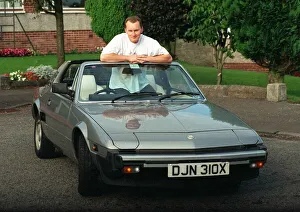 EWAN BROWN WITH HIS FIAT X19 13TH OCTOBER 1997 ROAD RECORD SUPPLEMENT EWAN BROWN WITH HIS FIAT X19 13TH OCTOBER 1997 ROAD RECORD SUPPLEMENT
