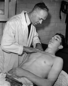 Ex Manchester City footballer Laurie Burnett. November 1954 P005587 Ex Manchester City footballer Laurie Burnett. November 1954 P005587