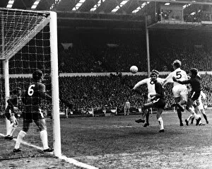 Images Dated 11th April 1970: FA Cup Final at Wembley Stadium April 1970 Chelsea 2 v Leeds United 2