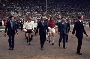 FA Cup Final West Ham v Fulham May 1975 The teams walk on to the pitch at the start