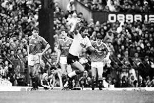 Images Dated 18th March 1989: FA Cup Quarter Final match at Old Trafford. Manchester United 0 v Nottingham Forest