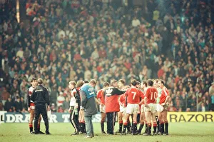 Images Dated 11th April 1990: FA Cup Replay. Manchester United 2 v. Oldham Athletic 1. 11th April 1990