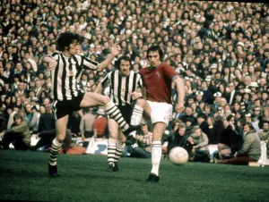 00244 Gallery: FA Cup Semi Final match at Hillsborough. Newcastle United 2 v Burnley 0