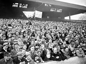 Supporters And Spectators Gallery: FA Cup Semi Final match at Hillsborough. Nottingham Forest 1 v Aston Villa 0