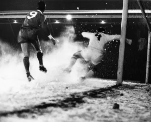 Fairs Cup. Liverpool 0-1 Ferencvaros. Geoff Strong Fairs Cup. Liverpool 0-1 Ferencvaros. Geoff Strong