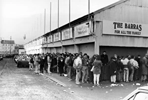 Fans queue for Simple Minds concert outside the Barrowland Ballroom, Glasgow, Scotland