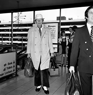 Film actor Danny Kaye at Heathrow airport. January 1975 75-00294-001 Film actor Danny Kaye at Heathrow airport. January 1975 75-00294-001