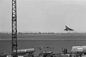 Images Dated 20th August 1977: On a fine August day in 1977, Concorde 101 touches down at her final home at Duxford