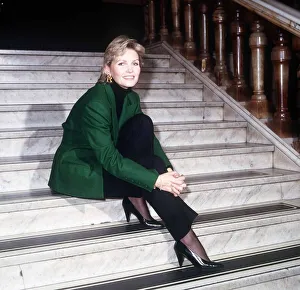 Fiona Fullerton actress sitting on steps, October 1988 Fiona Fullerton actress sitting on steps, October 1988