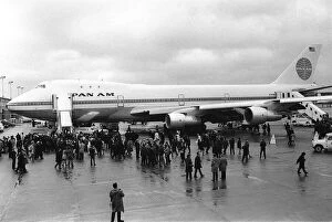 The First Boeing 747 to land at Heathrow Airport Jan 1970 Airport