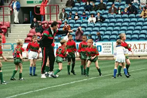 Images Dated 28th August 1994: The first Huddersfield Giants home game at McAlpine stadium. Deighton Juniors