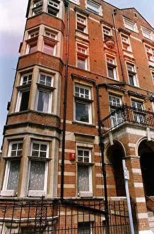 Flats at 6 - 10 Embankment Gardens in South West london Flats at 6 - 10 Embankment Gardens in South West london