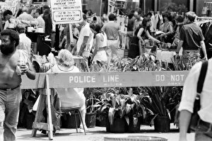 Images Dated 26th June 1984: Flea Market, New York, USA, June 1984