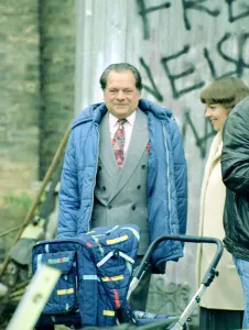 Only Fools and Horses on set filming, November 1991. David Jason as Del Boy Only Fools and Horses on set filming, November 1991. David Jason as Del Boy