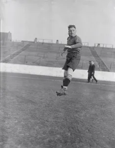 Football Bert Sproston (Manchester City) 1947 006696/2 Football Bert Sproston (Manchester City) 1947 006696/2