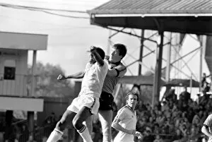 Images Dated 18th October 1980: Football Division 1. Aston Villa 3 v. Tottenham Hotspur 0. October 1980 LF04-43-035