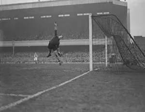 Football Rolando Uqolini Middlesbrough goalkeeper in action against Arsenal Football Rolando Uqolini Middlesbrough goalkeeper in action against Arsenal