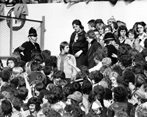 Football: Supporters Hooliganism. October 1975 P005732