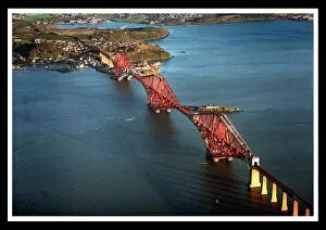 Images Dated 4th November 1998: The Forth Bridge spanning the Firth of Forth