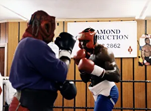 Images Dated 22nd March 1992: Frank Bruno sparring in gym