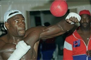 Images Dated 11th March 1996: Frank Bruno training in Las Vegas for his Heavyweight World Titledefence against Mike