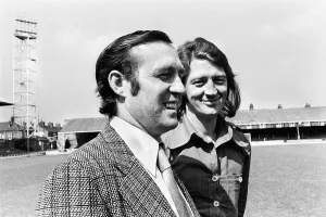 Frank Worthington at Filbert Street with his new manager Jimmy Bloomfield after signing Frank Worthington at Filbert Street with his new manager Jimmy Bloomfield after signing