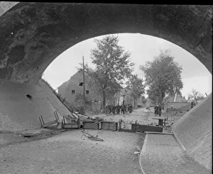 French troops hastily construct a barricade on the Franco-Belgium border French troops hastily construct a barricade on the Franco-Belgium border