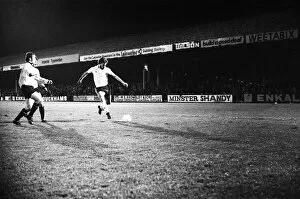 Fulham 1 v. Hull 0. 1975 FA Cup run Third round